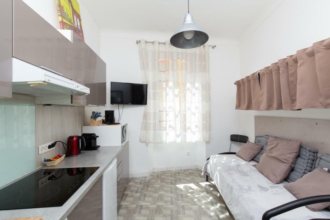 Forville Cannes Bagian luar foto