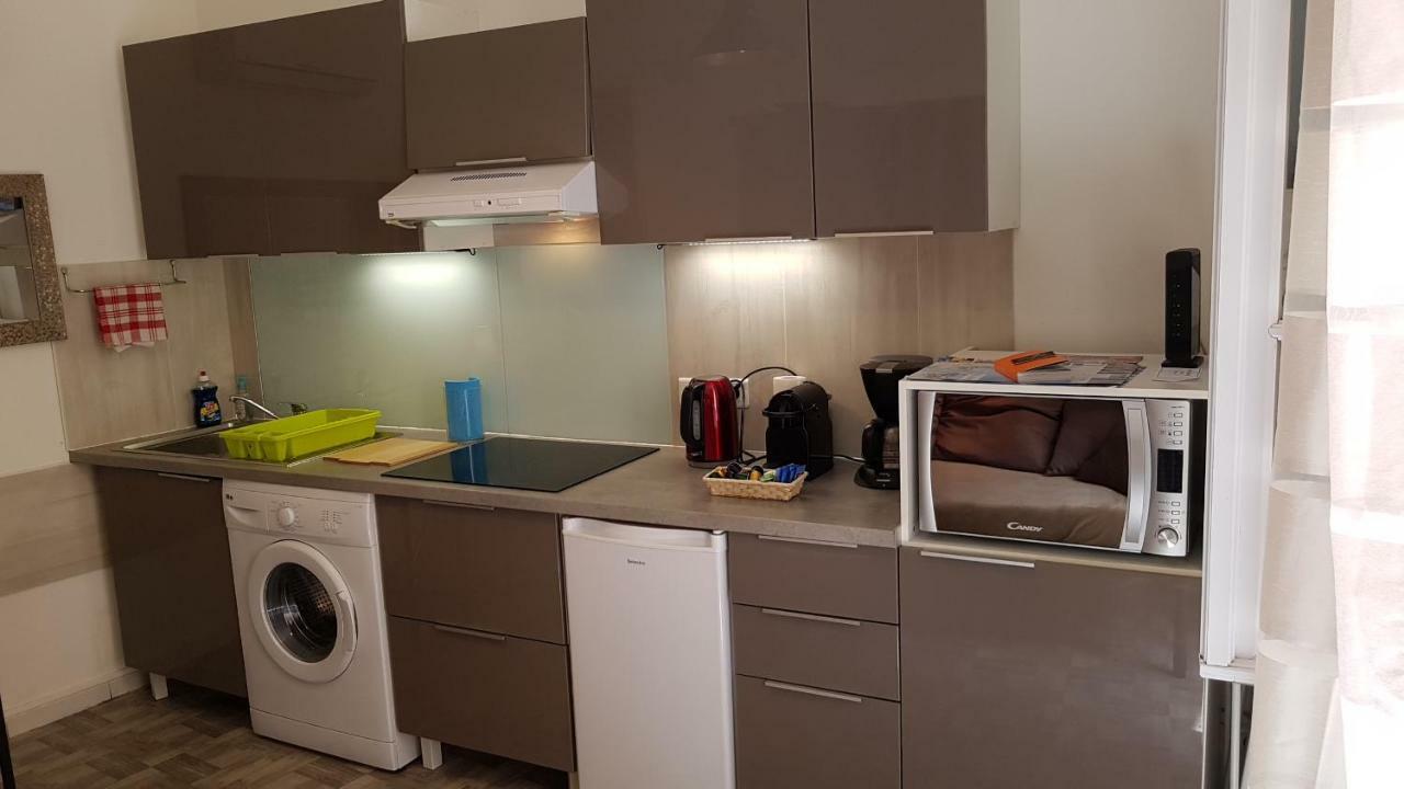 Forville Cannes Bagian luar foto