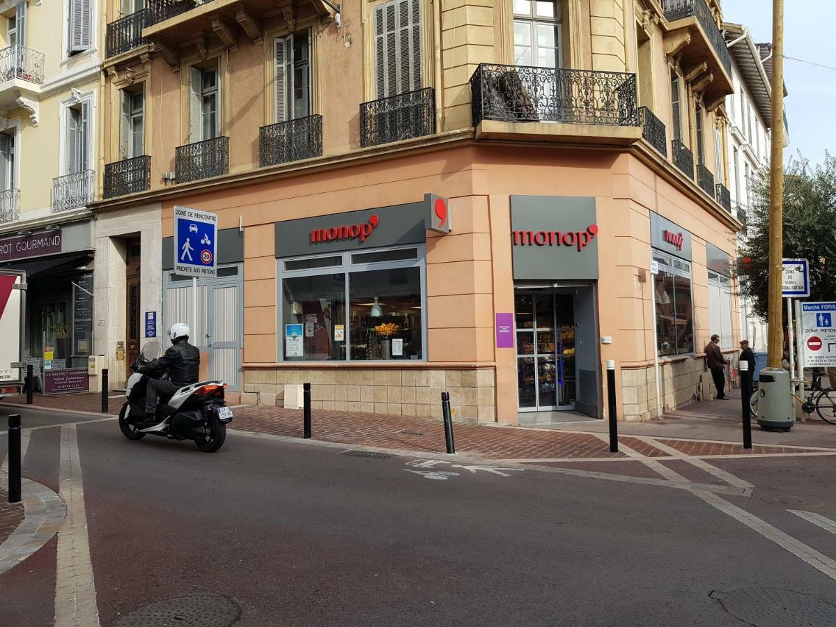 Forville Cannes Bagian luar foto